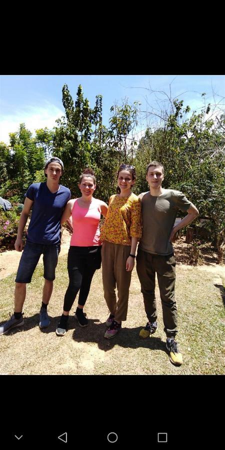 Forest Cyniciam Homestay Охия Екстериор снимка