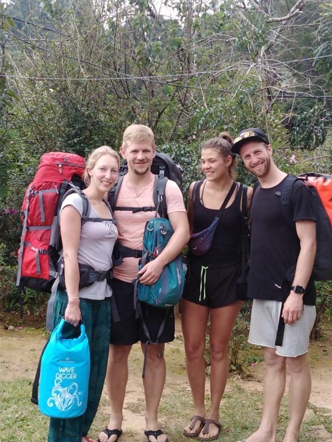 Forest Cyniciam Homestay Охия Екстериор снимка